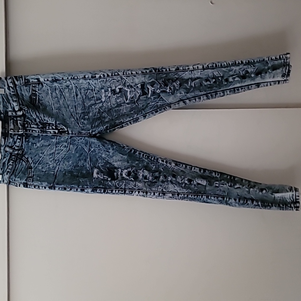 Size 28 jeans from Iris jeans